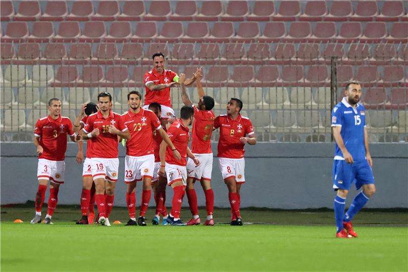 لاعبو مالطا