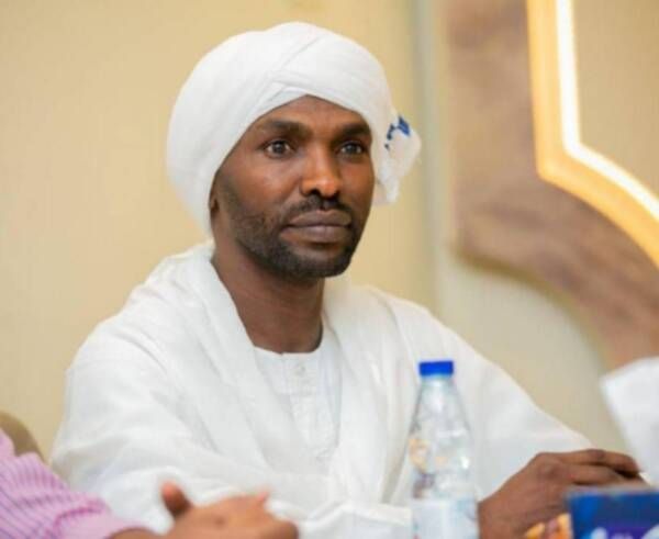 من الاجتماع