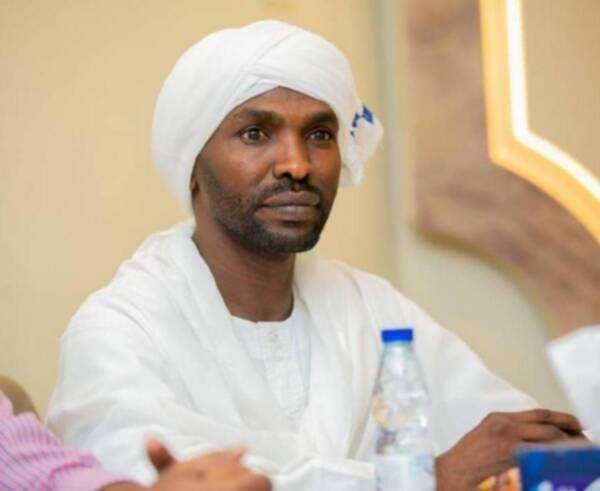 من الاجتماع