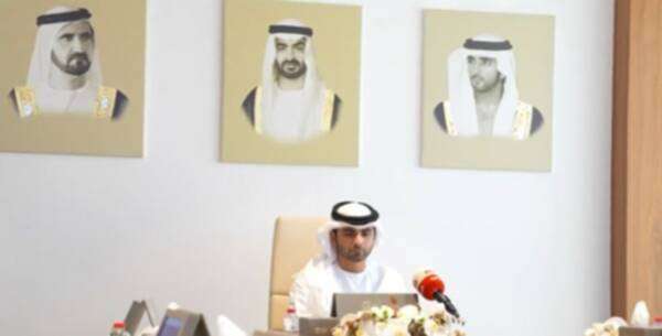 من الاجتماع