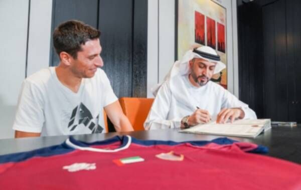 من تقديم اللاعب