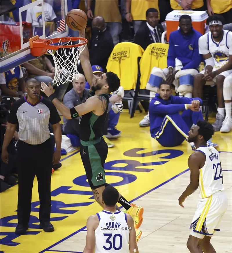 ?i=epa%2fbasketball%2f2022-06%2f2022-06-14-10011841_epa