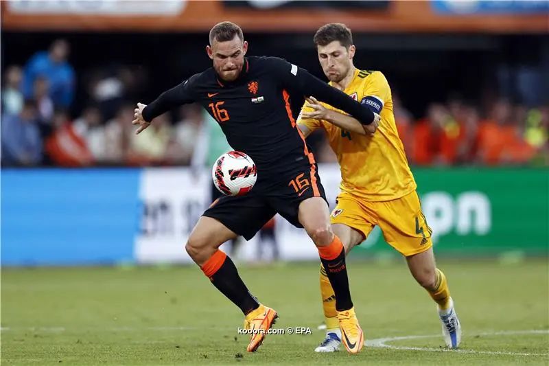 ?i=epa%2fsoccer%2f2022-06%2f2022-06-14%2f2022-06-14-10013266_epa