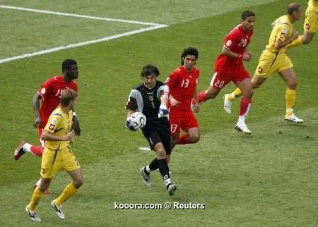 ?i=albums%2fmatches%2f203978%2f2006-06-23T144238Z_01_WCVP13_RTRIDSP_2_SPORT-SOCCER-WORLD