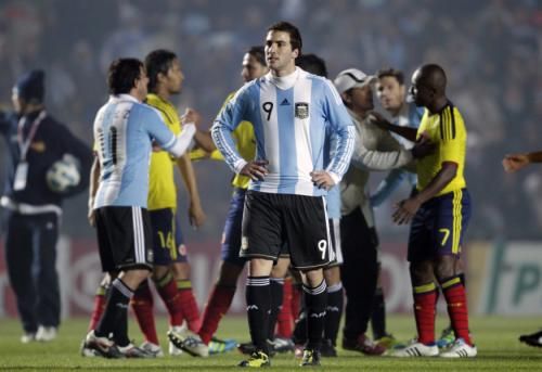 2011-07-07t031136z_01_stf658_rtridsp_3_soccer-copa_reuters