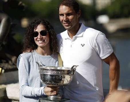 نادال وزوجته