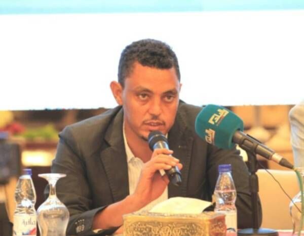 العليقي من الاجتماع