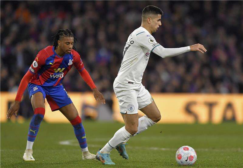 ميشال أوليس