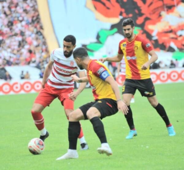 مباراة سابقة للفريقين