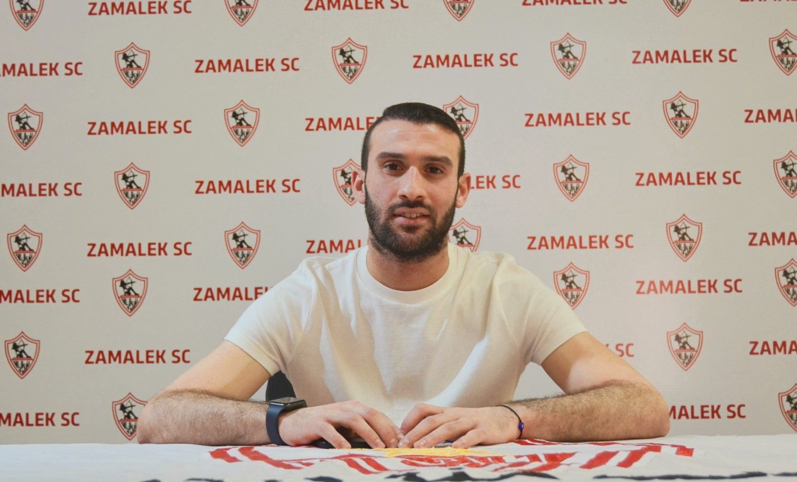 عمر كمال عبد الواحد