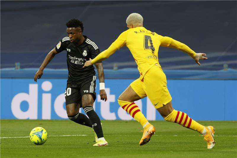 من كلاسيكو سابق