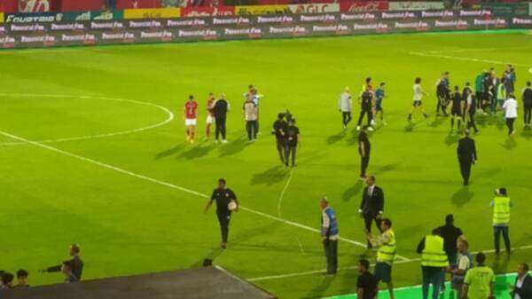 من حوارات اللاعبين بعد القمة