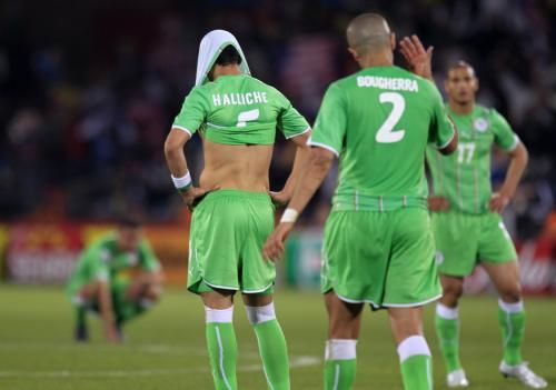 منتخب الجزائر في مونديال 2010