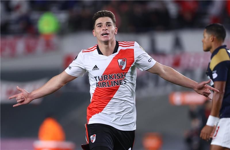 جوليان ألفاريز