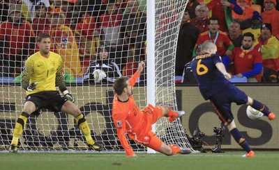 هدف إنييستا