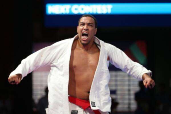 فيصل الكتبي