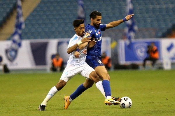 من لقاء سابق بين الهلال والفتح