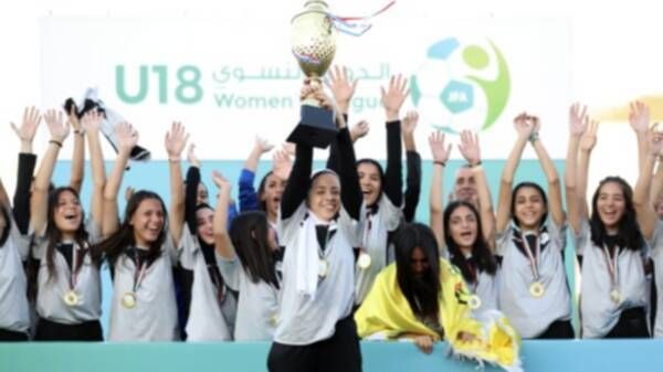 من تتويج النصر