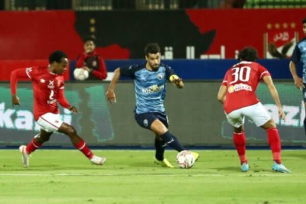من مباراة سابقة بين الفريقين