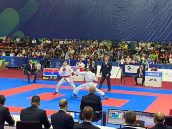 من المنافسات