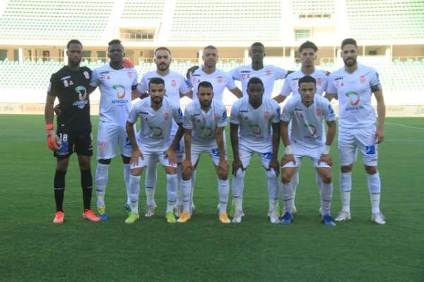 لاعبو حسنية أكادير