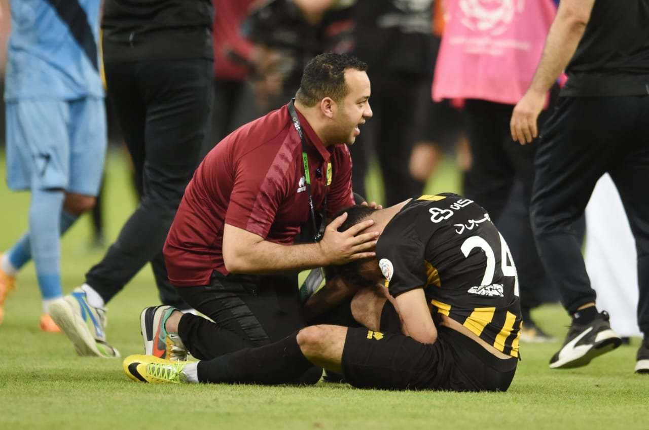 نوبة حزن شديدة للاعبي الاتحاد