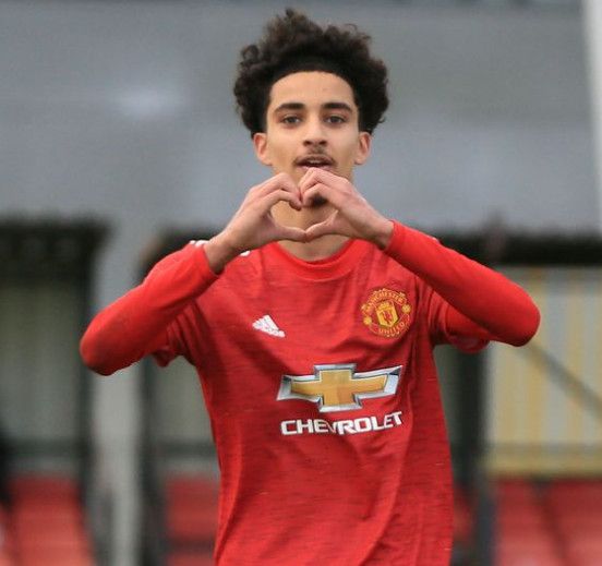 زيدان إقبال