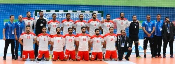 لاعبو فريق الكويت