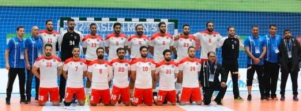 لاعبو فريق الكويت