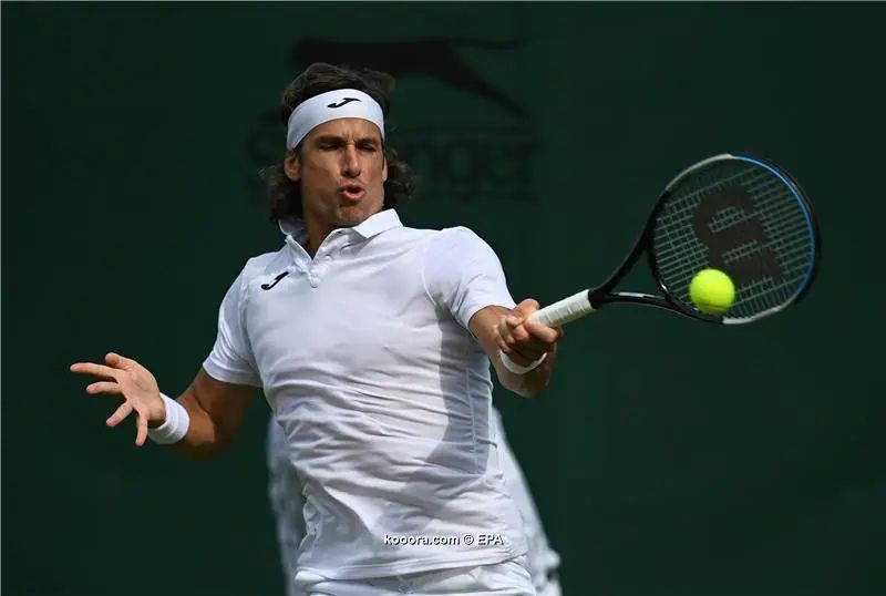 ?i=epa%2ftennis%2f2022-06%2f2022-06-28-10039177_epa