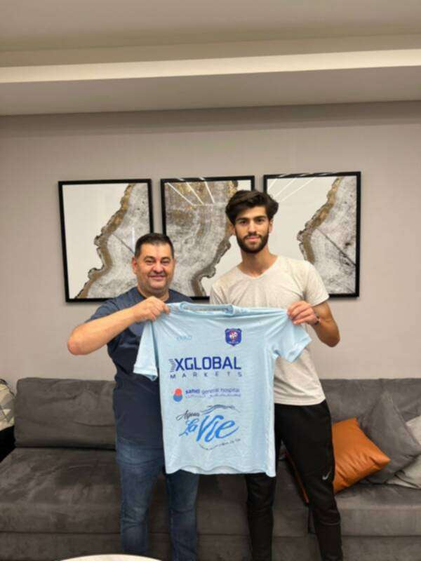 من تقديم اللاعب