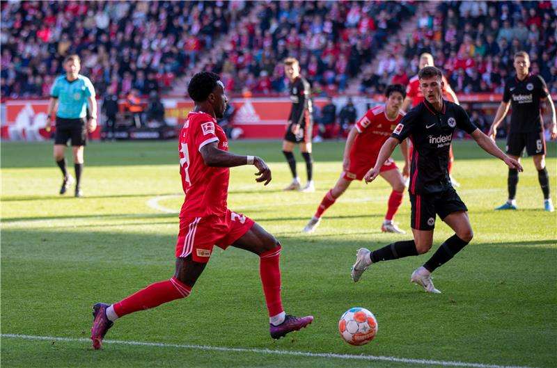 شيرالجو بيكر