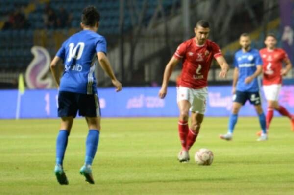 رامي ربيعة خلال مواجهة سموحة