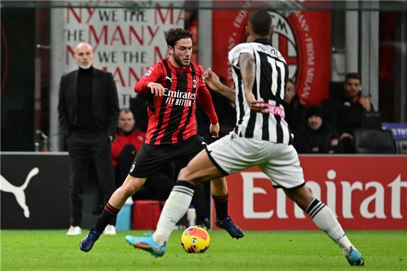 20220225-afp_323y27e_afp