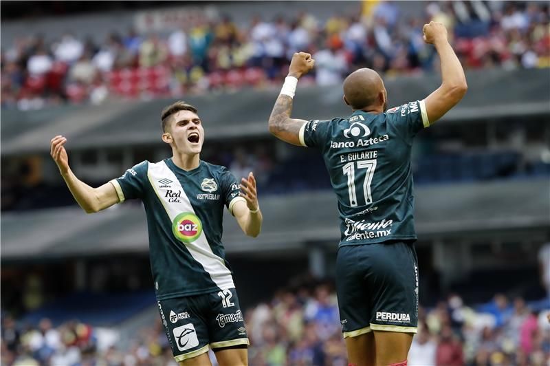 لاعبو بويبلا