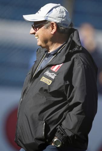 2011-07-09t180545z_01_jmg04_rtridsp_3_soccer-copa_reuters