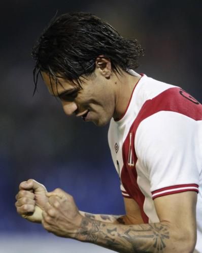 2011-07-09t024236z_01_men543_rtridsp_3_soccer-copa_reuters