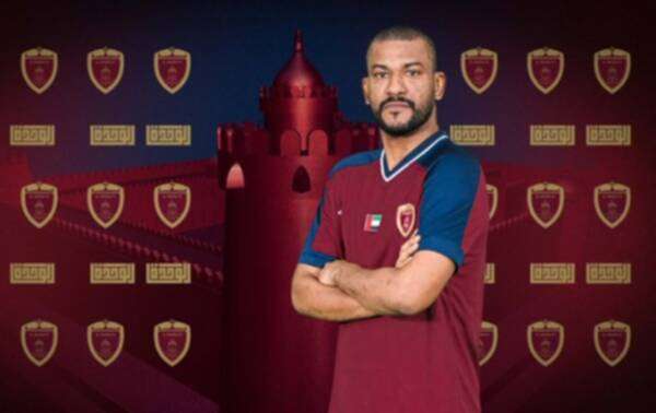 فارس جمعة مدافع فريق الوحدة الاماراتي