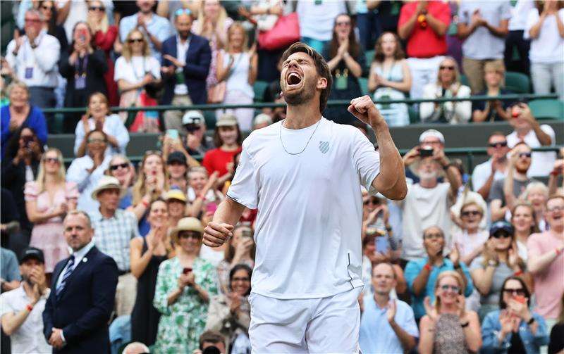 كاميرون نوري