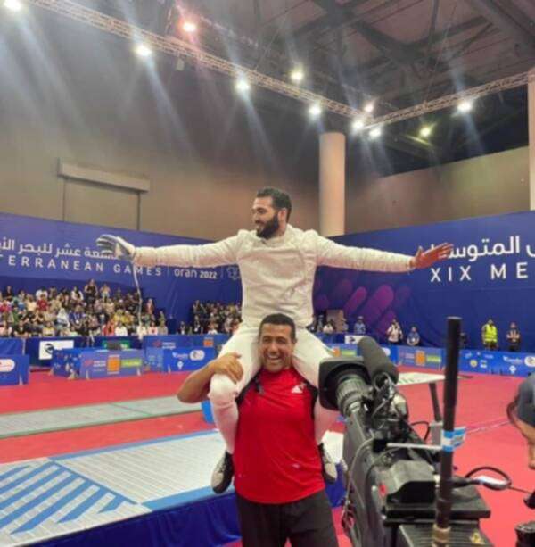 زياد السيسي يحصد ذهبية سلاح السيف