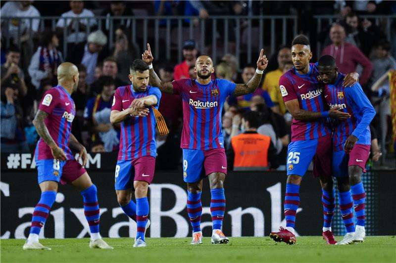 لاعبو برشلونة