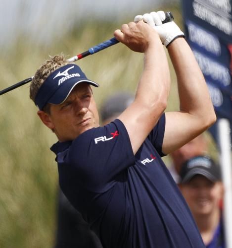  لاعب الجولف البريطاني لوك دونالد 