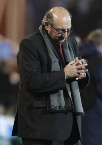 2011-07-09t013130z_01_men538_rtridsp_3_soccer-copa_reuters