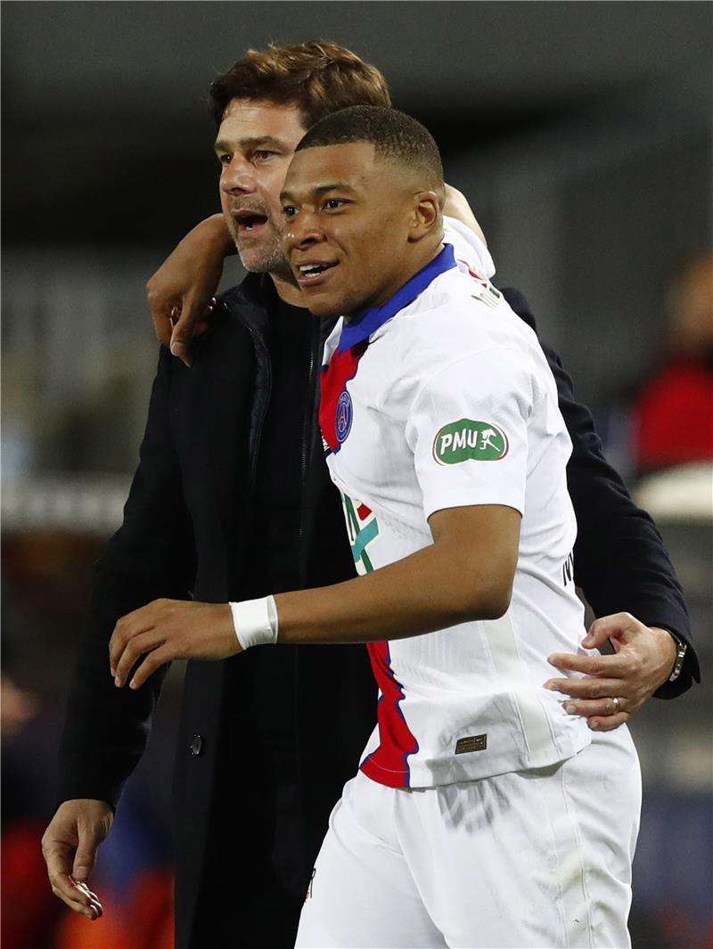 بوكيتينو ومبابي