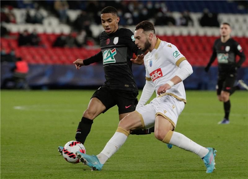 كولين داجبا