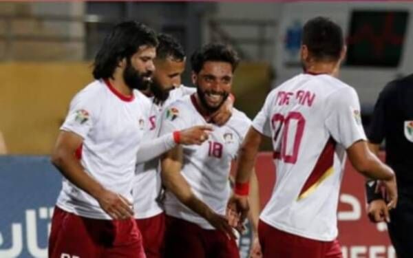 فرحة لاعبي معان