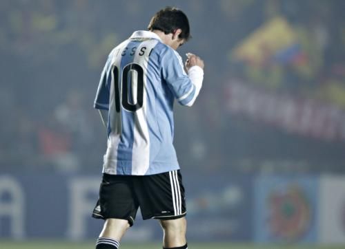 2011-07-07t013648z_01_stf516_rtridsp_3_soccer-copa_reuters