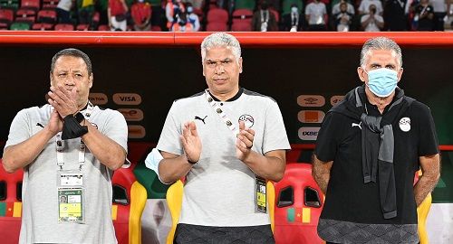 ضياء السيد مع الجهاز الفني