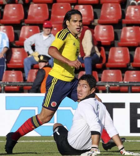 2011-07-10t194940z_01_sfe708_rtridsp_3_soccer-copa_reuters