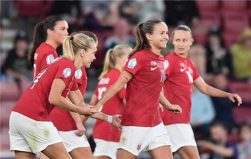 سيدات النرويج